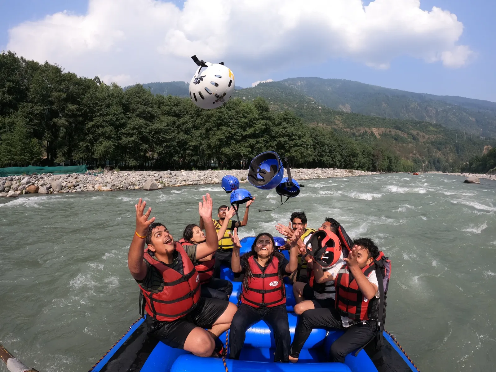 Review photo 2 by Arpan Kariya